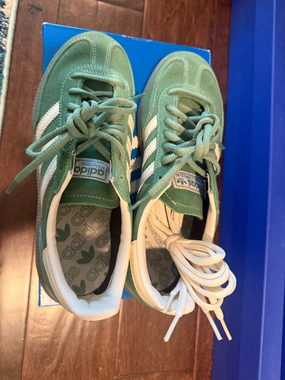 ADIDAS Originals Handball Spezial Shoes GREEN/WHITE M6.5/W7.5 - Picture 2 of 9